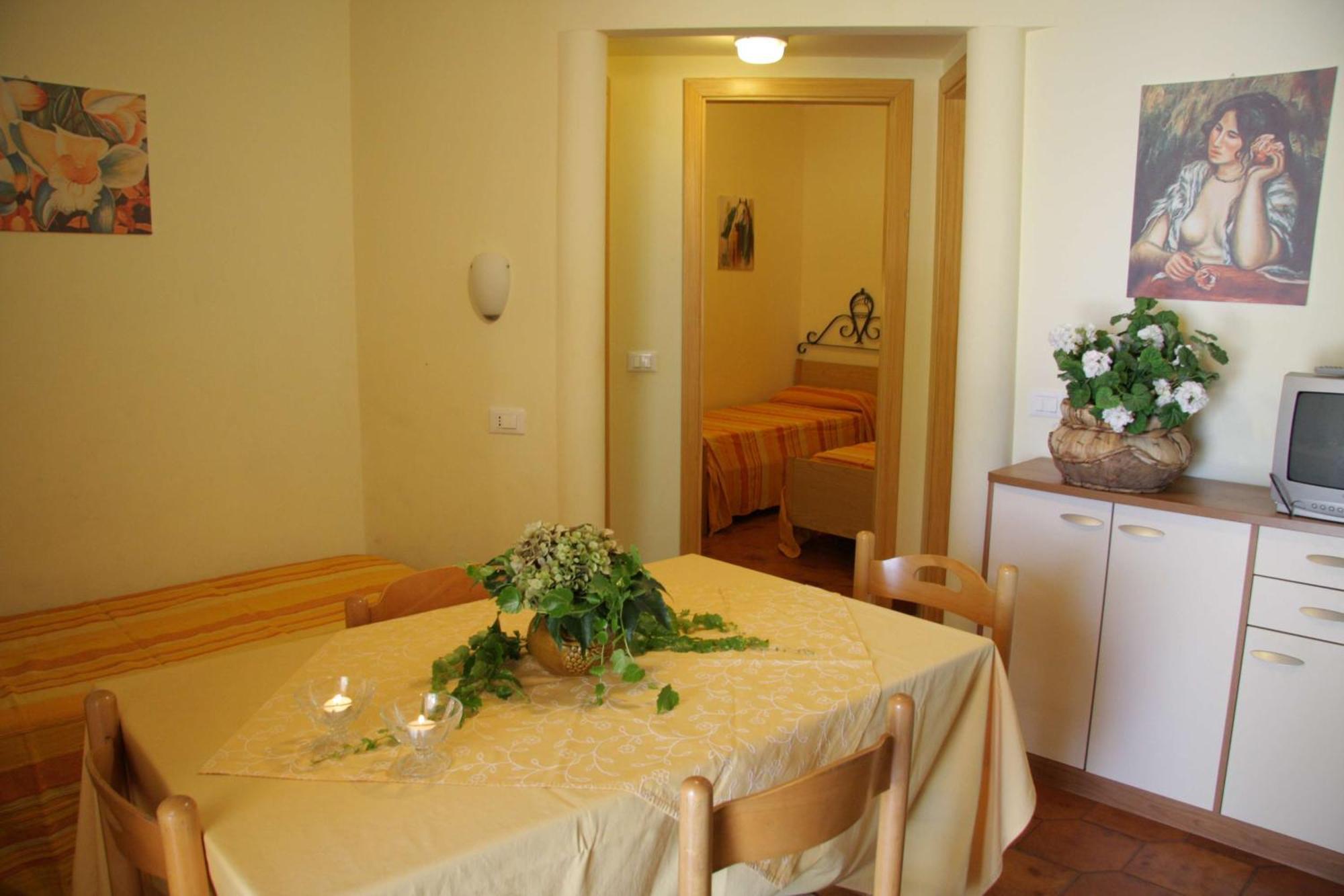 קאפו ואטיצ'אנו Residence Villaggio Smedile מראה חיצוני תמונה