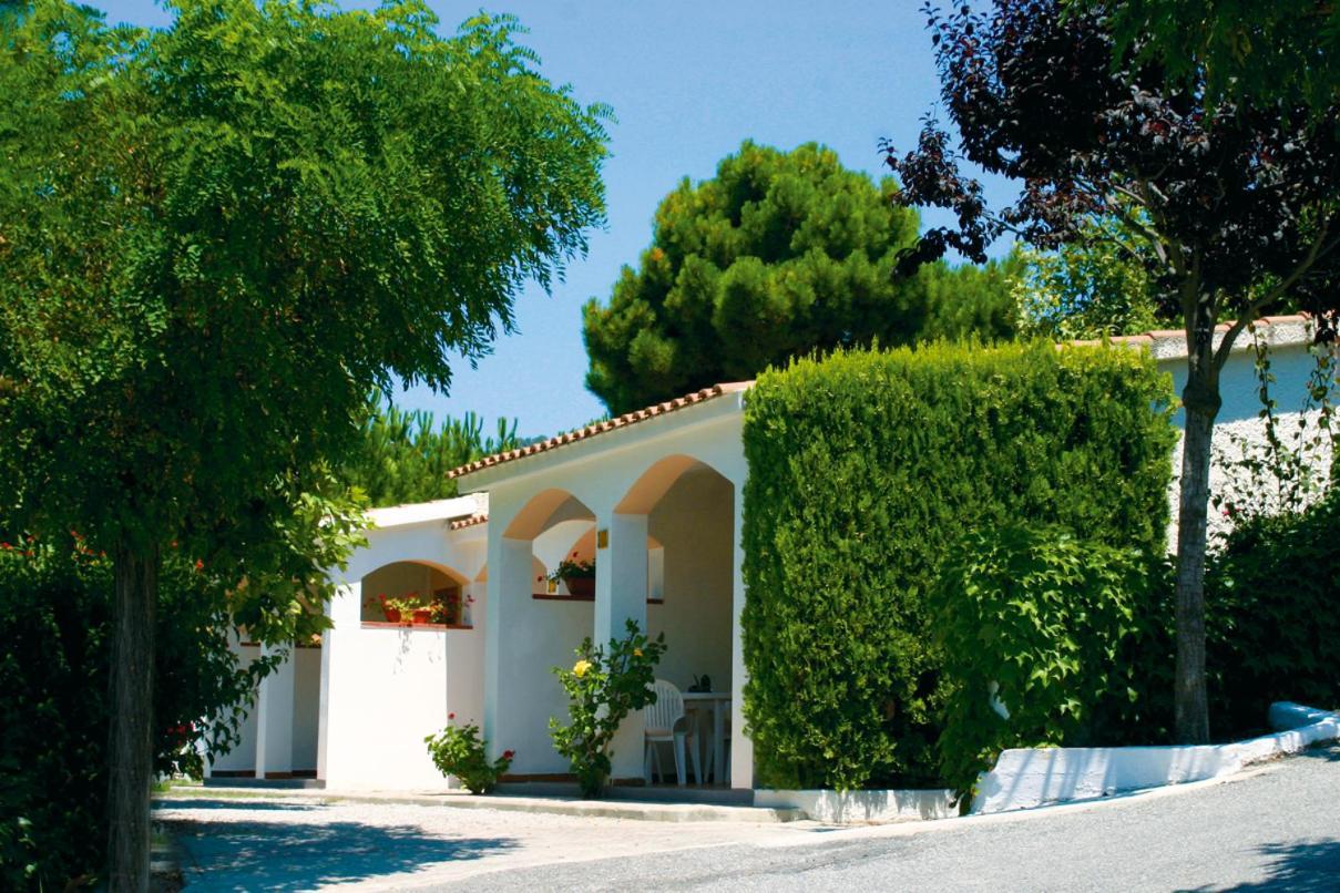 קאפו ואטיצ'אנו Residence Villaggio Smedile מראה חיצוני תמונה